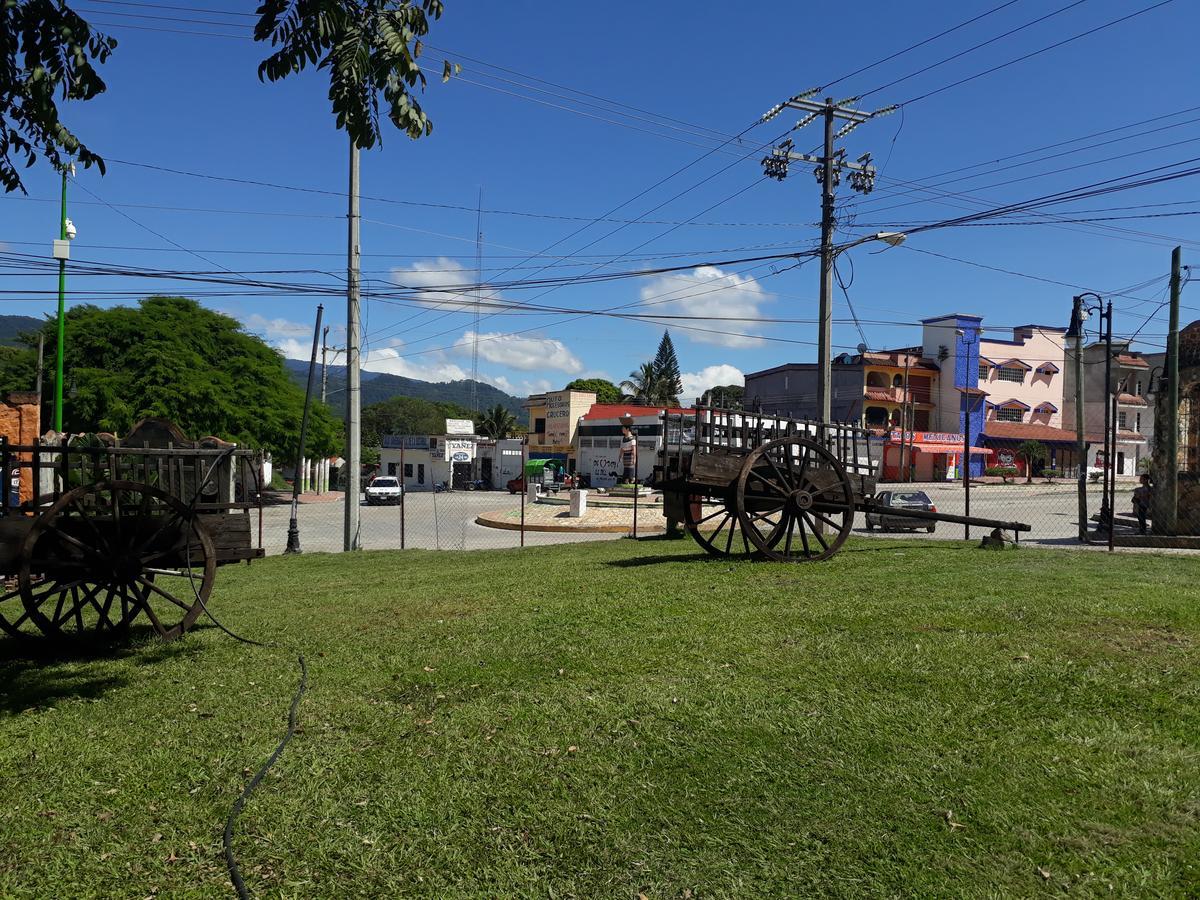 Ex-Hacienda La Ilusion Hotell Ocosingo Exteriör bild